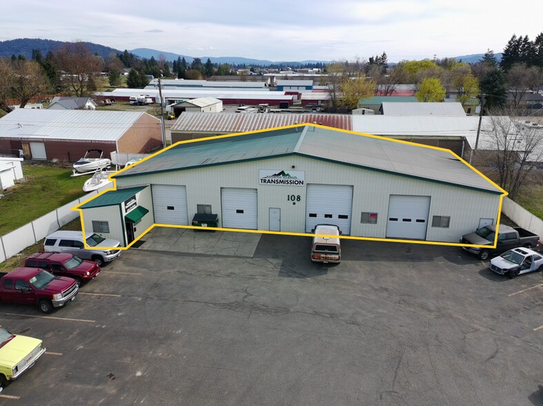 More Photos Of 108 E Hanley Ave, Coeur d'Alene General Retail For Sale