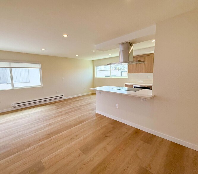 More Photos Of 1302 Amethyst St, Redondo Beach Apartments For Sale