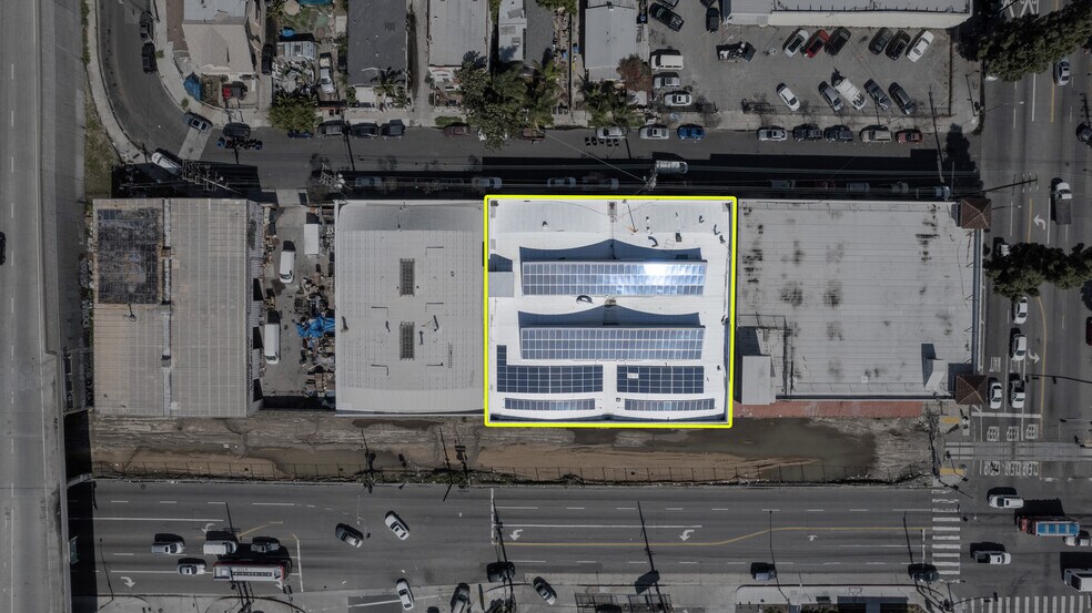 More Photos Of 314 W 58th St, Los Angeles Warehouse For Sale
