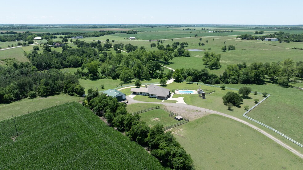 More Photos Of 9424 Hackberry Rd, Holland Land For Sale
