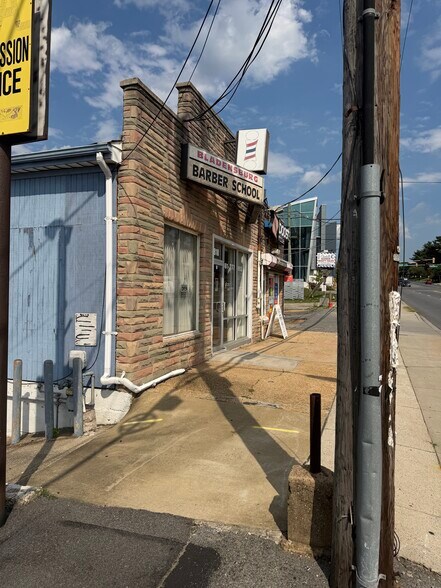 More Photos Of 4810 Annapolis Rd, Bladensburg Freestanding For Sale