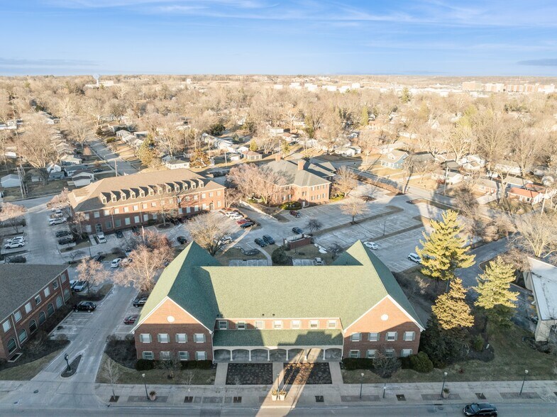 More Photos Of 520 10th Ave, Coralville Medical For Lease