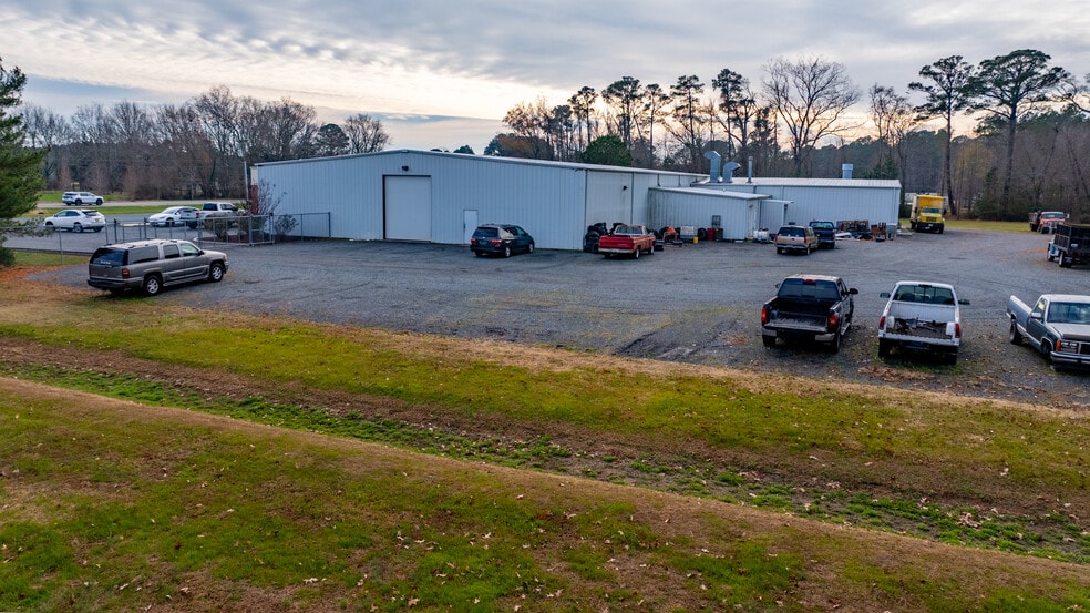 More Photos Of 4630 Crisfield Hwy, Crisfield Warehouse For Sale