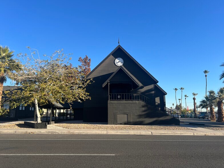 More Photos Of 919 E Bonneville Ave, Las Vegas Office Residential For Sale