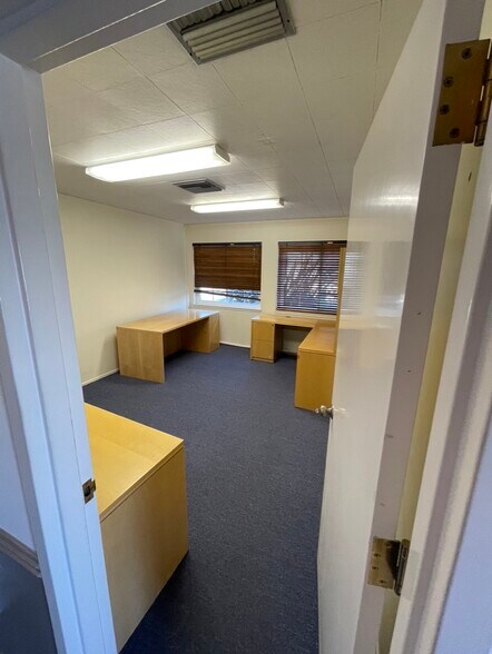 More Photos Of 1450-1496 Oddstad Dr, Redwood City Warehouse For Lease