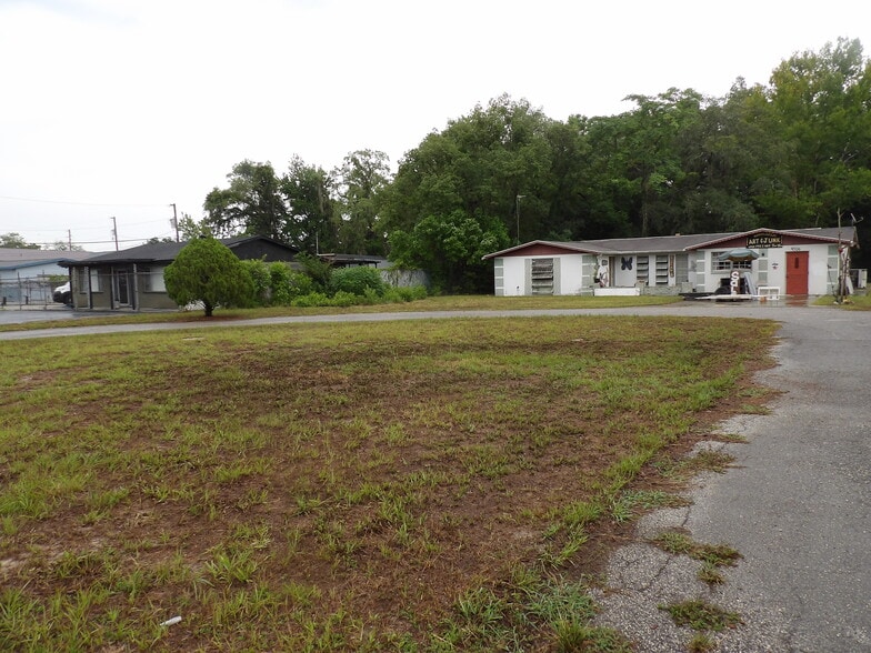 More Photos Of 9706 Moon Lake Rd, New Port Richey Storefront Retail Residential For Sale