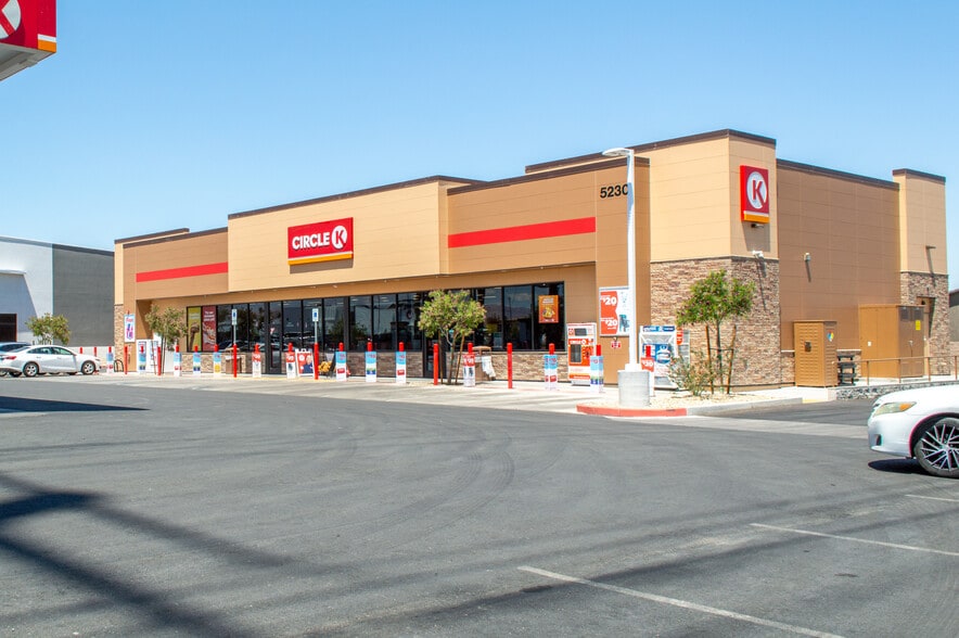 More Photos Of 5230 Blue Diamond Rd, Las Vegas Convenience Store For Sale
