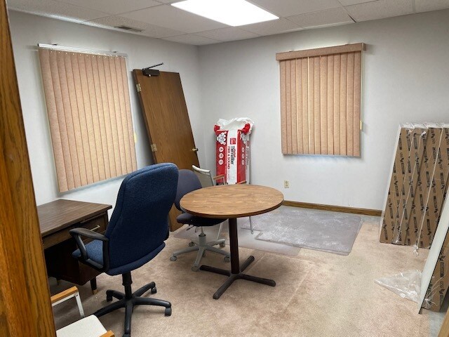More Photos Of 2700 N Belt Hwy, Saint Joseph Office For Sale