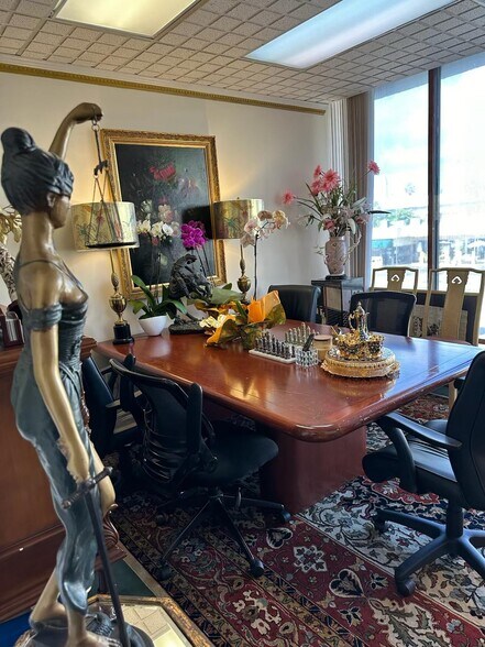 More Photos Of 420 S Dixie Hwy, Coral Gables Loft Creative Space For Sale