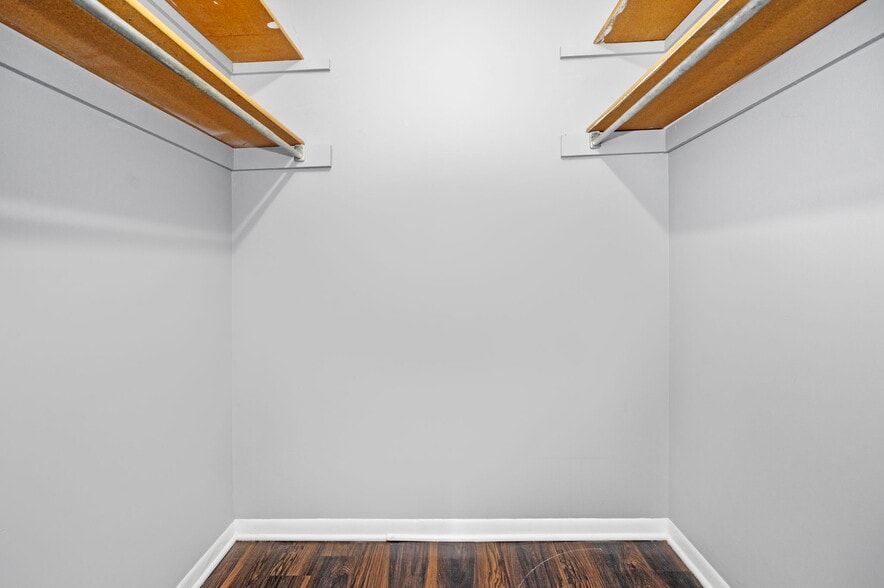 More Photos Of 3204 Mozart Ave, Cincinnati Apartments For Sale