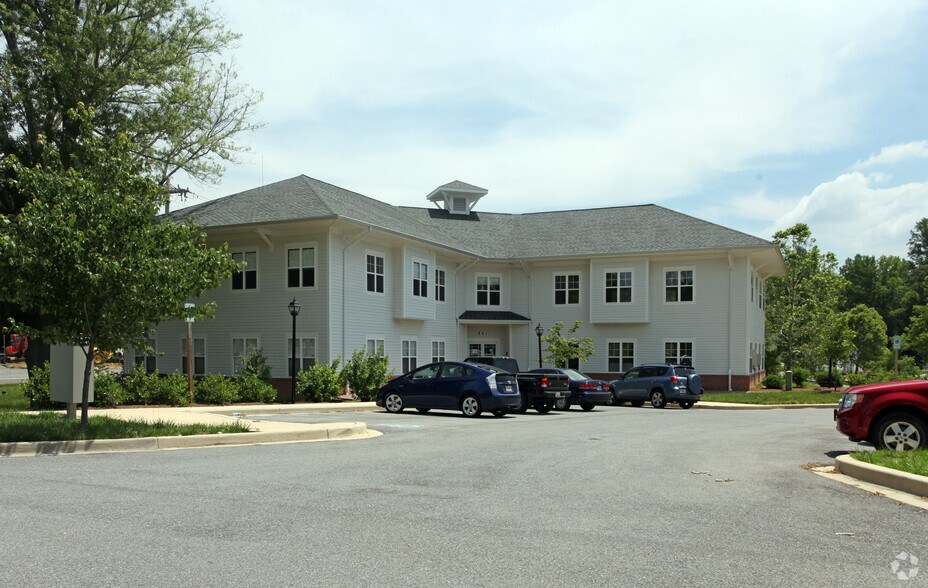 Primary Photo Of , Prince Frederick Office For Sale