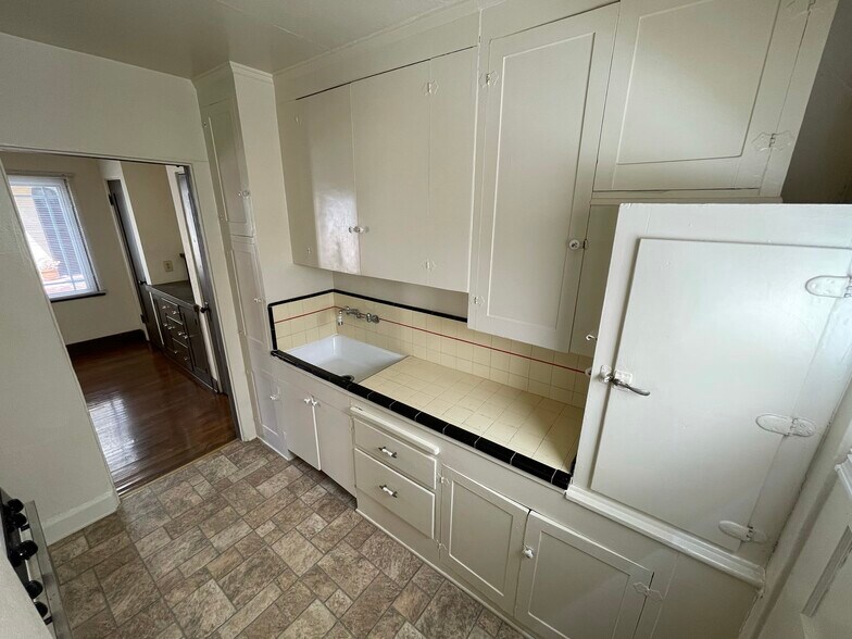More Photos Of 3947-59 Third ave, San Diego Apartments For Sale