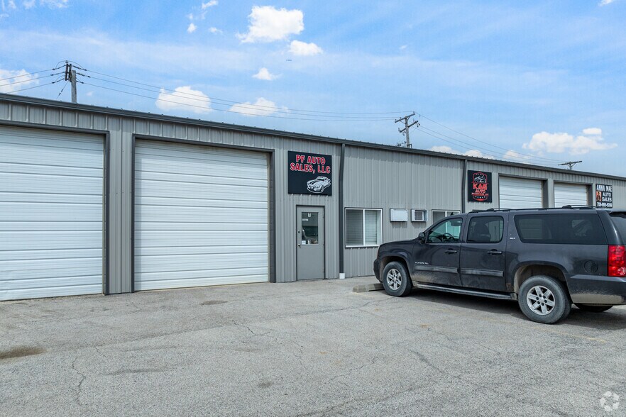 More Photos Of 25836-25858 S Sunset Dr, Monee Warehouse For Lease