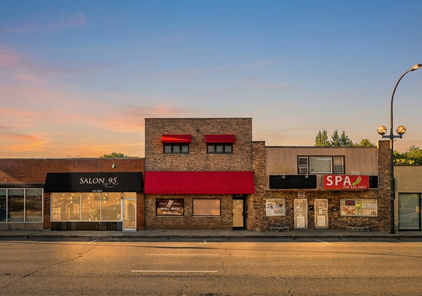 Primary Photo Of 4921 W 95th St, Oak Lawn Storefront Retail Residential For Lease