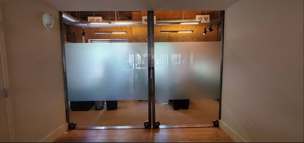 More Photos Of 1777 Church St NW, Washington Office For Lease