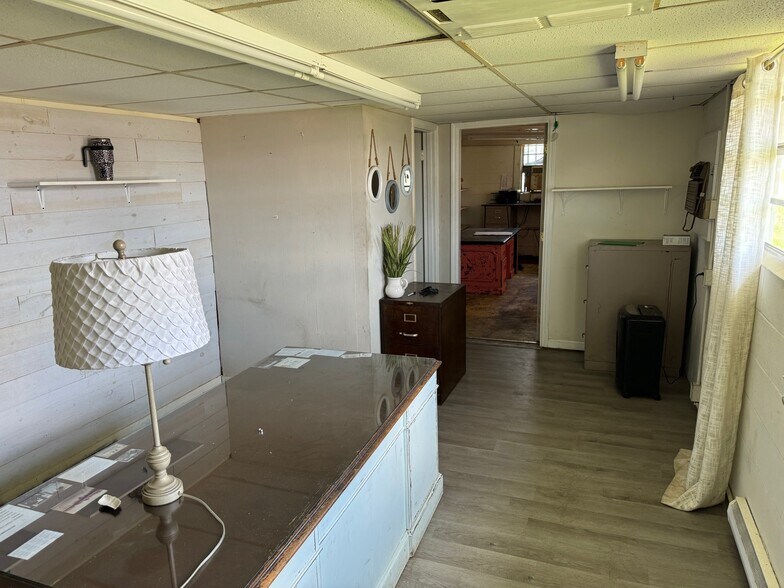 More Photos Of 4115 Greensboro Ave, Tuscaloosa Auto Repair For Sale