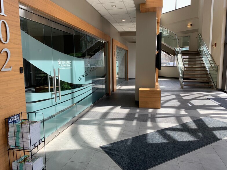 More Photos Of 200 N Phillips Ave, Sioux Falls Office For Lease