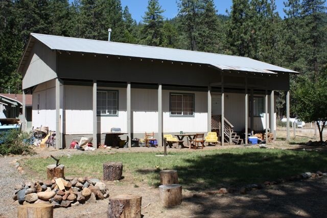 More Photos Of 260 S Derick Flat Rd, Trinity Center Freestanding For Sale