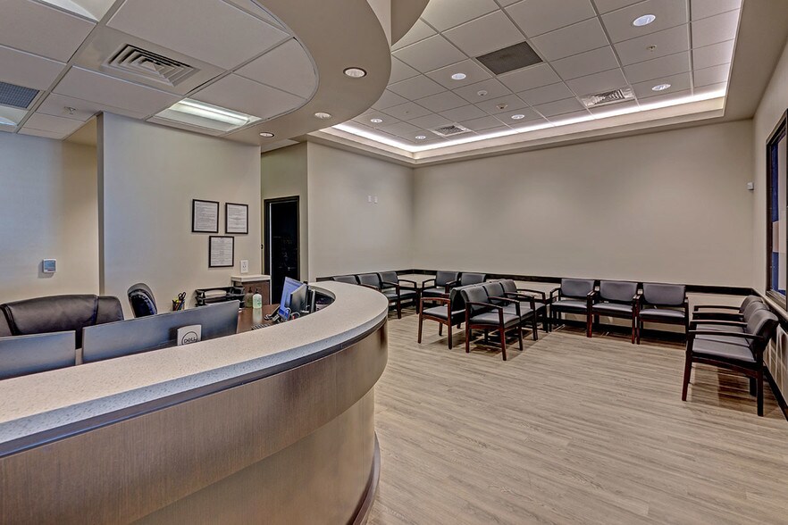 More Photos Of 450 E Merritt Island Cswy, Merritt Island Medical For Lease