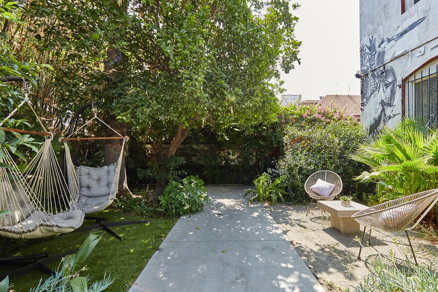 More Photos Of 722 Hartford Ave, Los Angeles Apartments For Sale