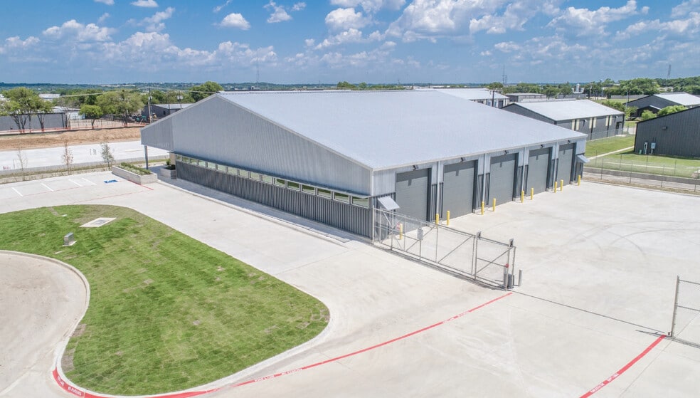 More Photos Of 4908 Vesta Farley Rd, Fort Worth Unknown For Lease