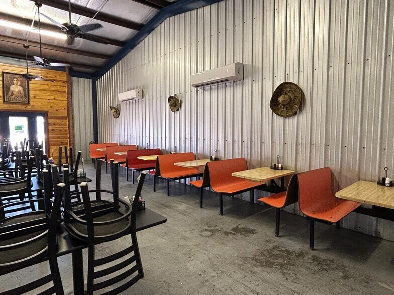 More Photos Of 9318 US Highway 59 N, Atlanta Specialty For Sale