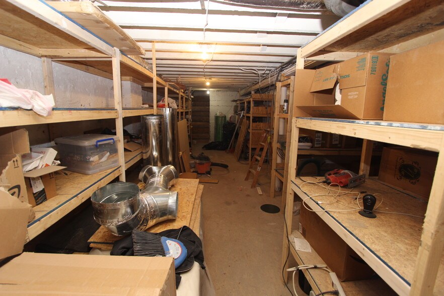 More Photos Of 120 Avenue T, Brooklyn Storefront For Lease