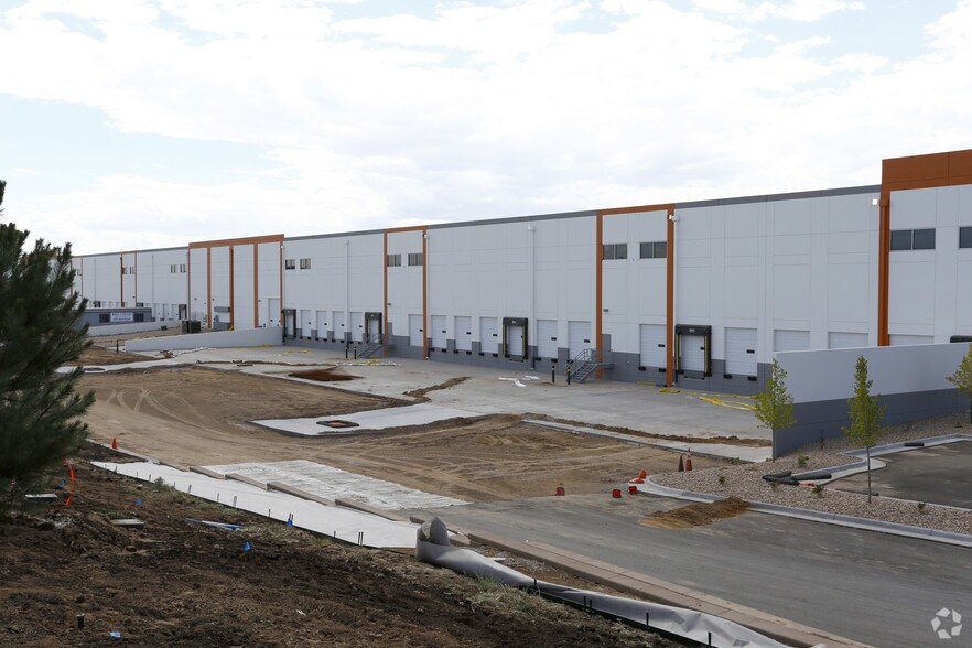 More Photos Of 18250 E 40th Ave, Aurora Warehouse For Lease