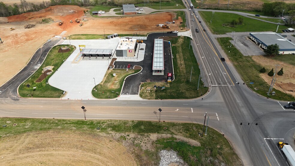 More Photos Of 3820 Guthrie Hwy, Clarksville Land For Sale