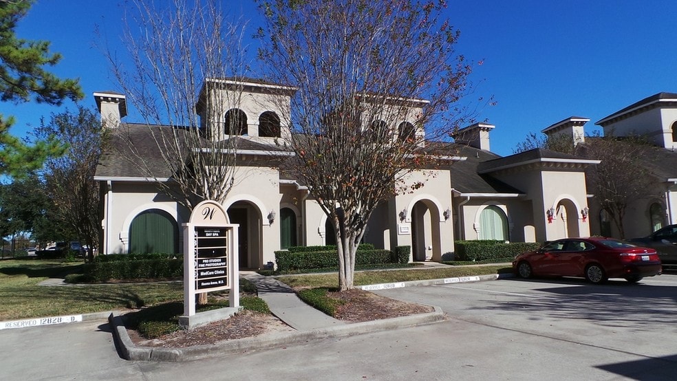Primary Photo Of 12828 Willow Centre Dr, Houston Medical For Sale