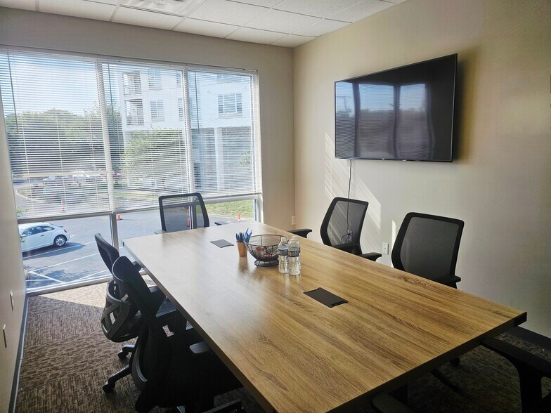 More Photos Of 9039 Antares Ave, Columbus Medical For Lease