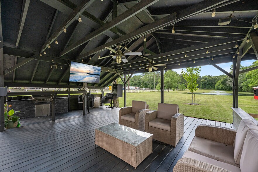 More Photos Of 31114 Dobbin Huffsmith Rd, Magnolia Land For Sale