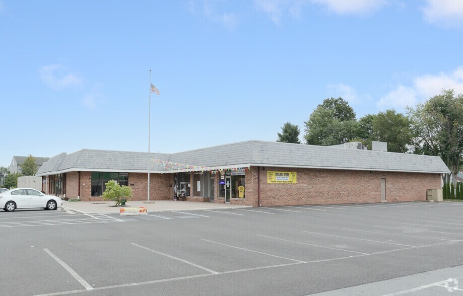 More Photos Of 2542 Brunswick Pike, Lawrenceville Freestanding For Lease