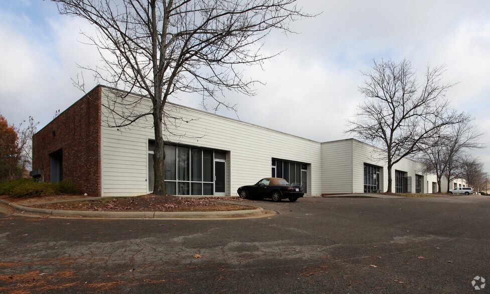 Primary Photo Of 200 Powell Dr, Raleigh Warehouse For Lease