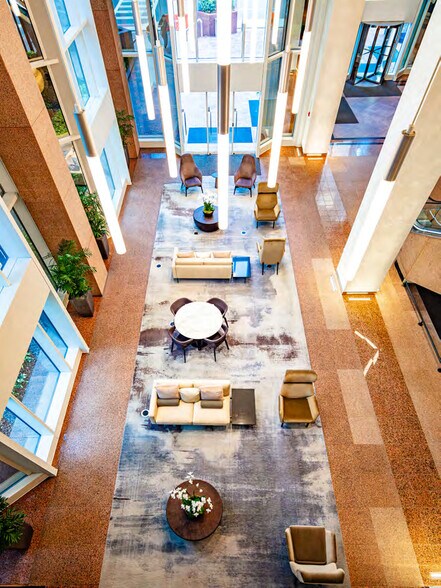 More Photos Of 201 N Franklin St, Tampa Office For Lease