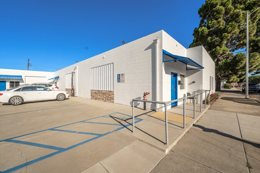 More Photos Of 311-321 N 2nd St, Lompoc Warehouse For Lease