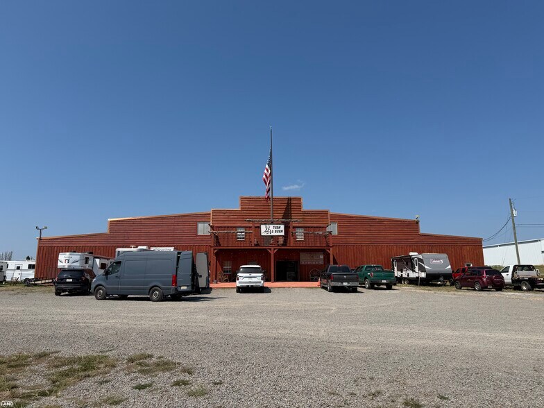 Primary Photo Of 145 Arena Dr, Cleveland Warehouse For Sale