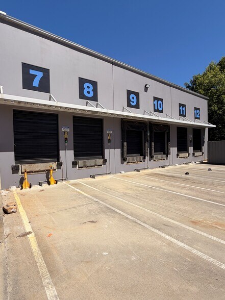 More Photos Of 3518 Dillon Rd, Jamestown Manufacturing For Sale