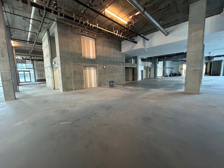 More Photos Of 1000 W 8th St, Los Angeles Apartments For Lease