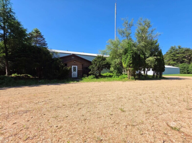 More Photos Of N12757 Rindahl Valley Rd, Osseo Warehouse For Lease