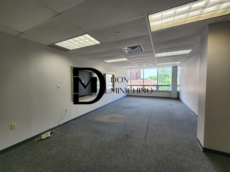More Photos Of 412-416 Main St, Poughkeepsie Storefront Retail Office For Sale