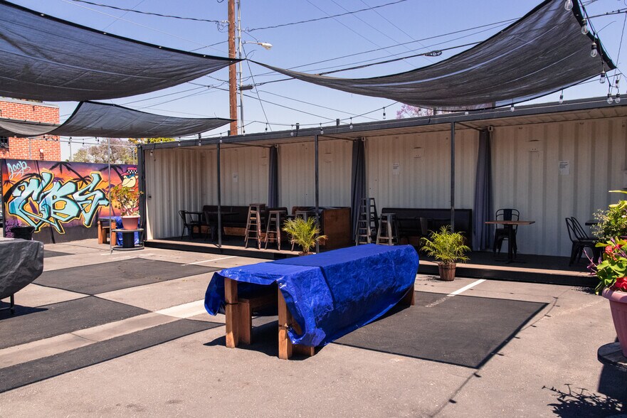 More Photos Of 4410 Gage Ave, Bell Restaurant For Lease