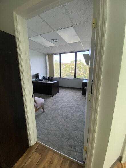 More Photos Of 6801 Lake Worth Rd, Greenacres Medical For Sale