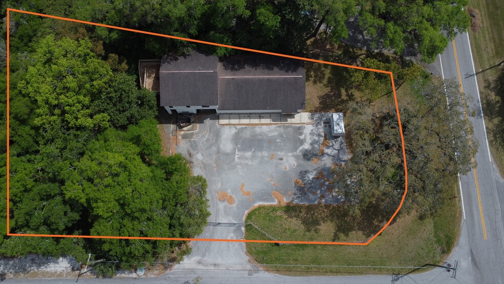 Primary Photo Of 2265 N Magnolia Ave, Ocala Auto Repair For Sale