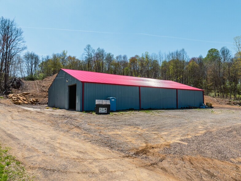 More Photos Of 1157 Hope Rd NW, Mineral City Contractor Storage Yard For Sale