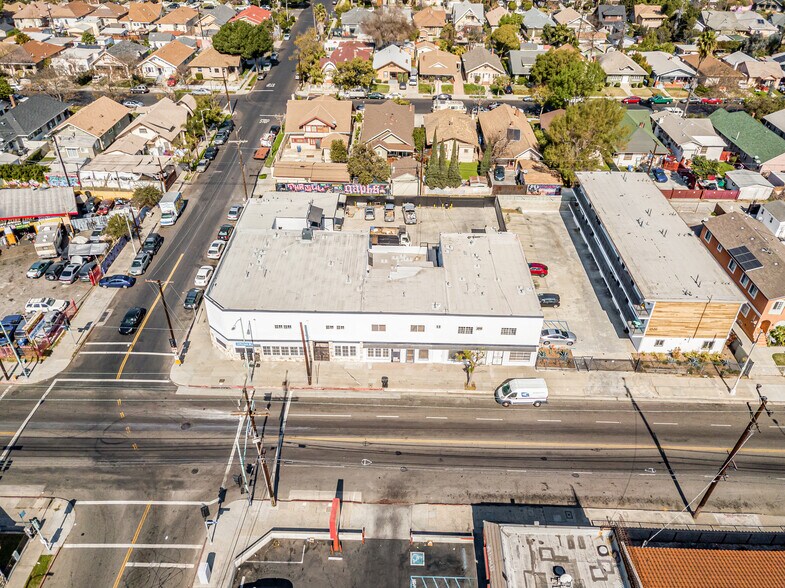 More Photos Of 1885-1899 W Jefferson Blvd, Los Angeles Apartments For Sale