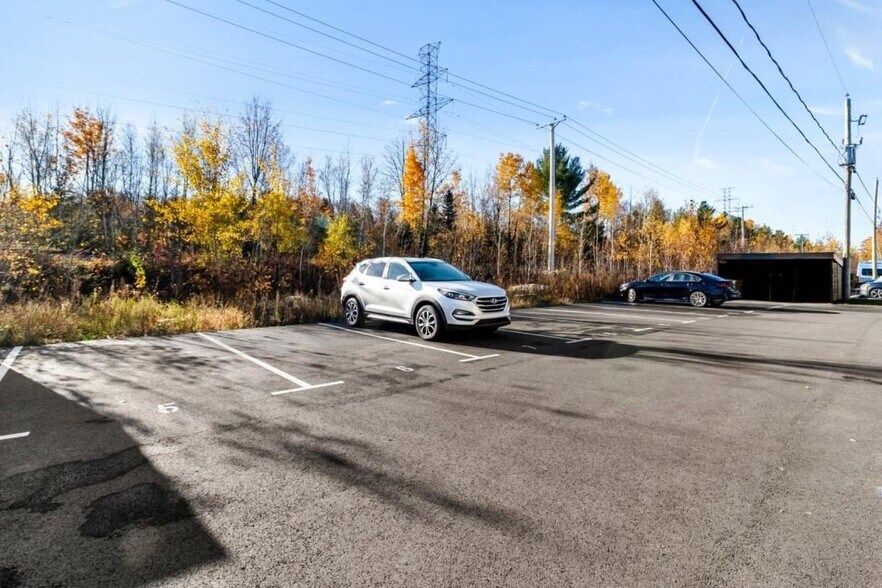 More Photos Of 13575 Rue Du Médoc, Mirabel Apartments For Sale