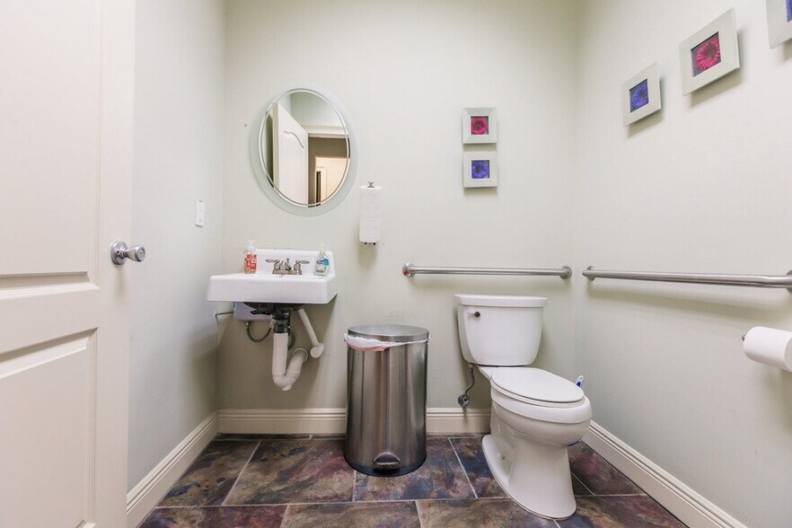 More Photos Of 9210 Estero Park Commons Blvd, Estero Office For Lease