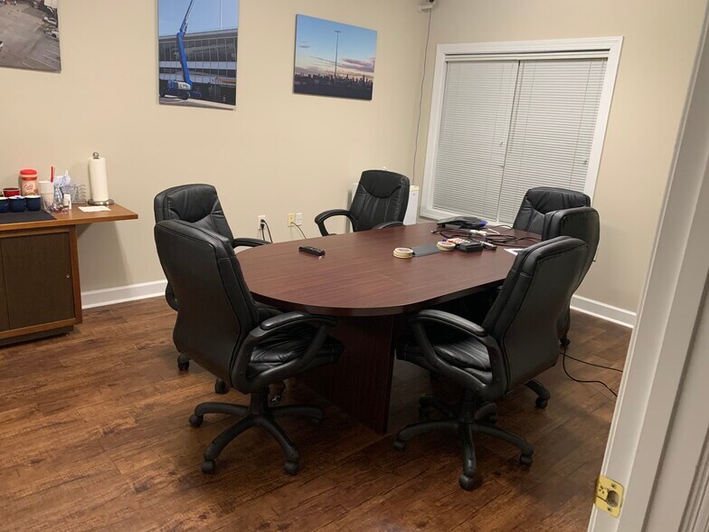 More Photos Of 6030 Bethelview Rd, Cumming Medical For Lease