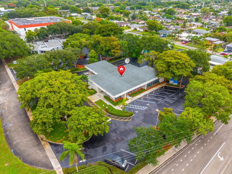 Primary Photo Of 8200 N University Dr, Tamarac Bank For Sale